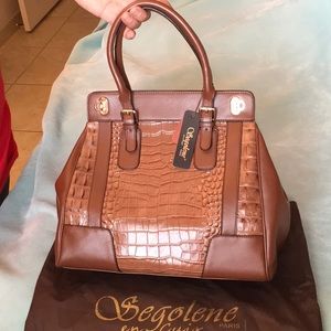 😍genuine Segolene encourages Paris 🛍👌